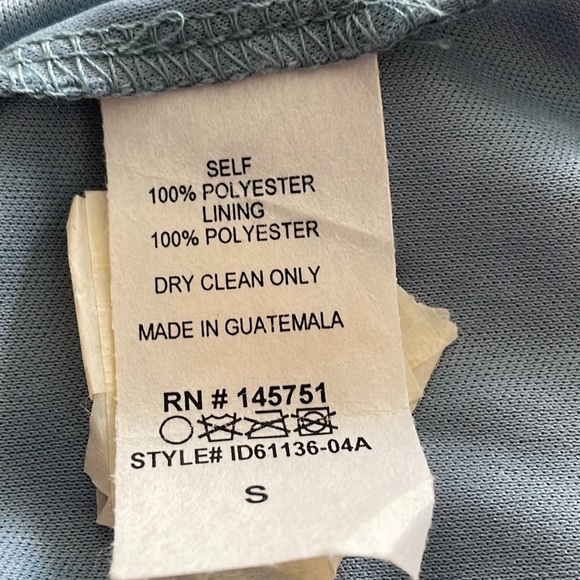 altar'd state Women Dress Banquet, Ceremony, Graduation - Picture 6 of 7